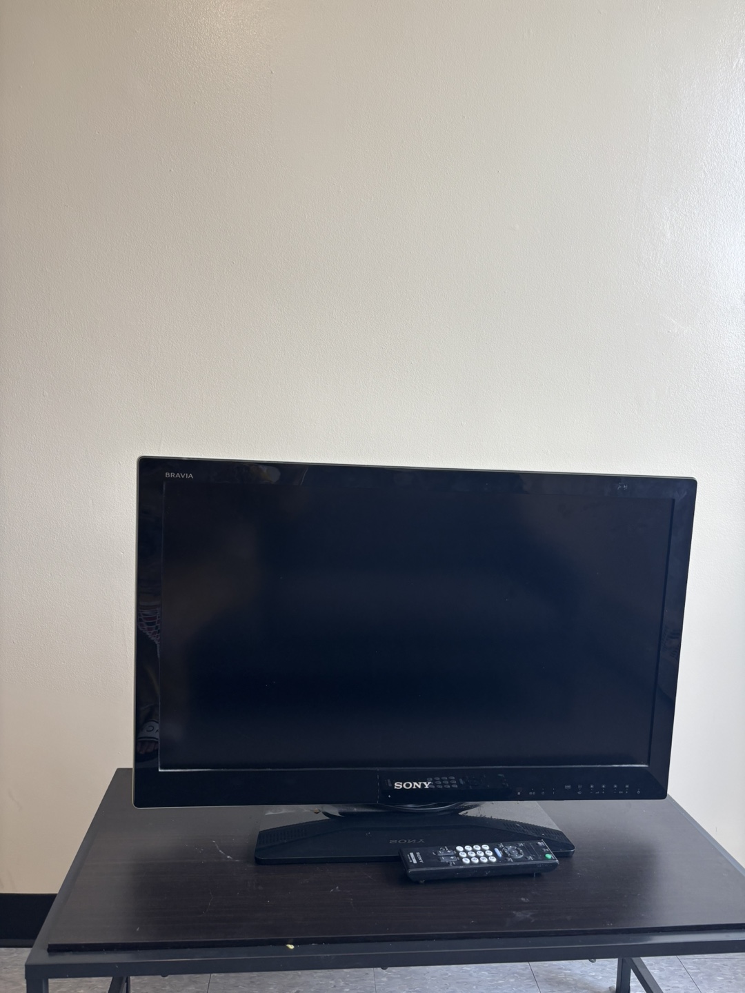 Sony Bravia LCD TV - photo 2