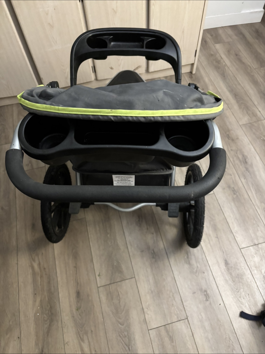 Evenflo Victory Jogging Stroller - Green/Grey - photo 3