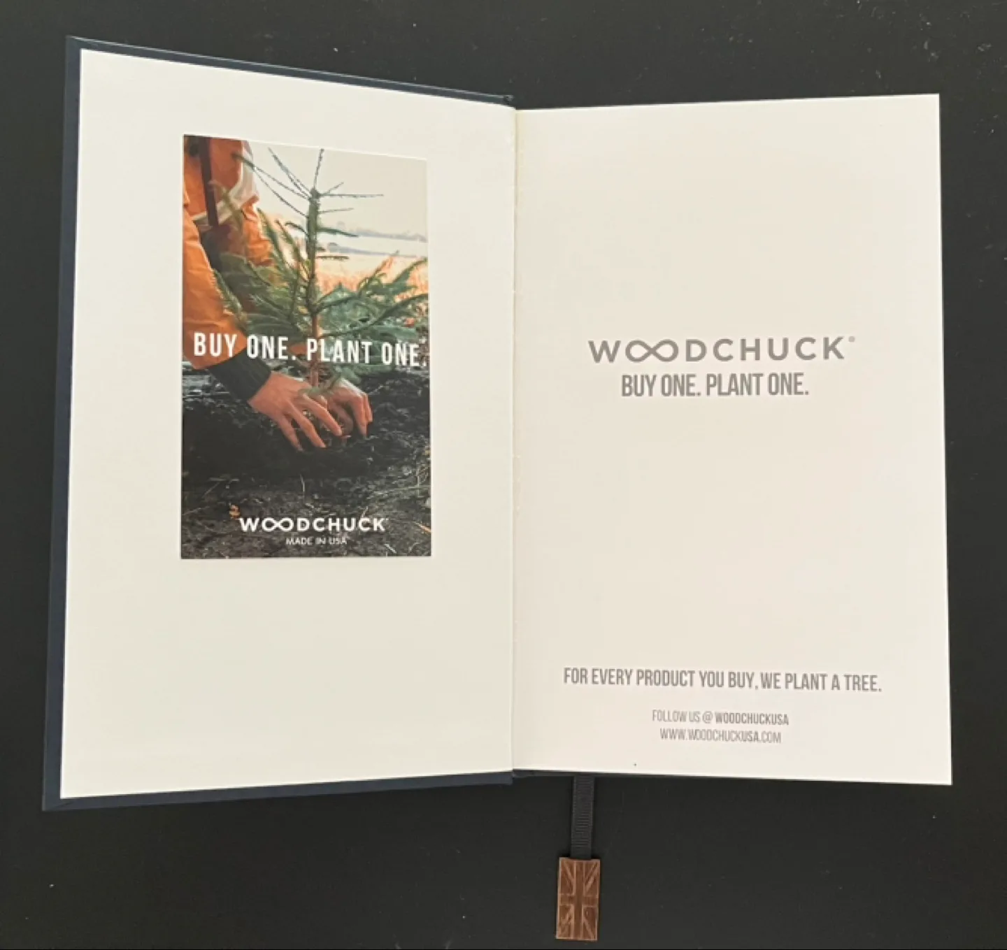 Land Rover Premium Handmade Cedar Wood Journal - Brand New image indicator(2)