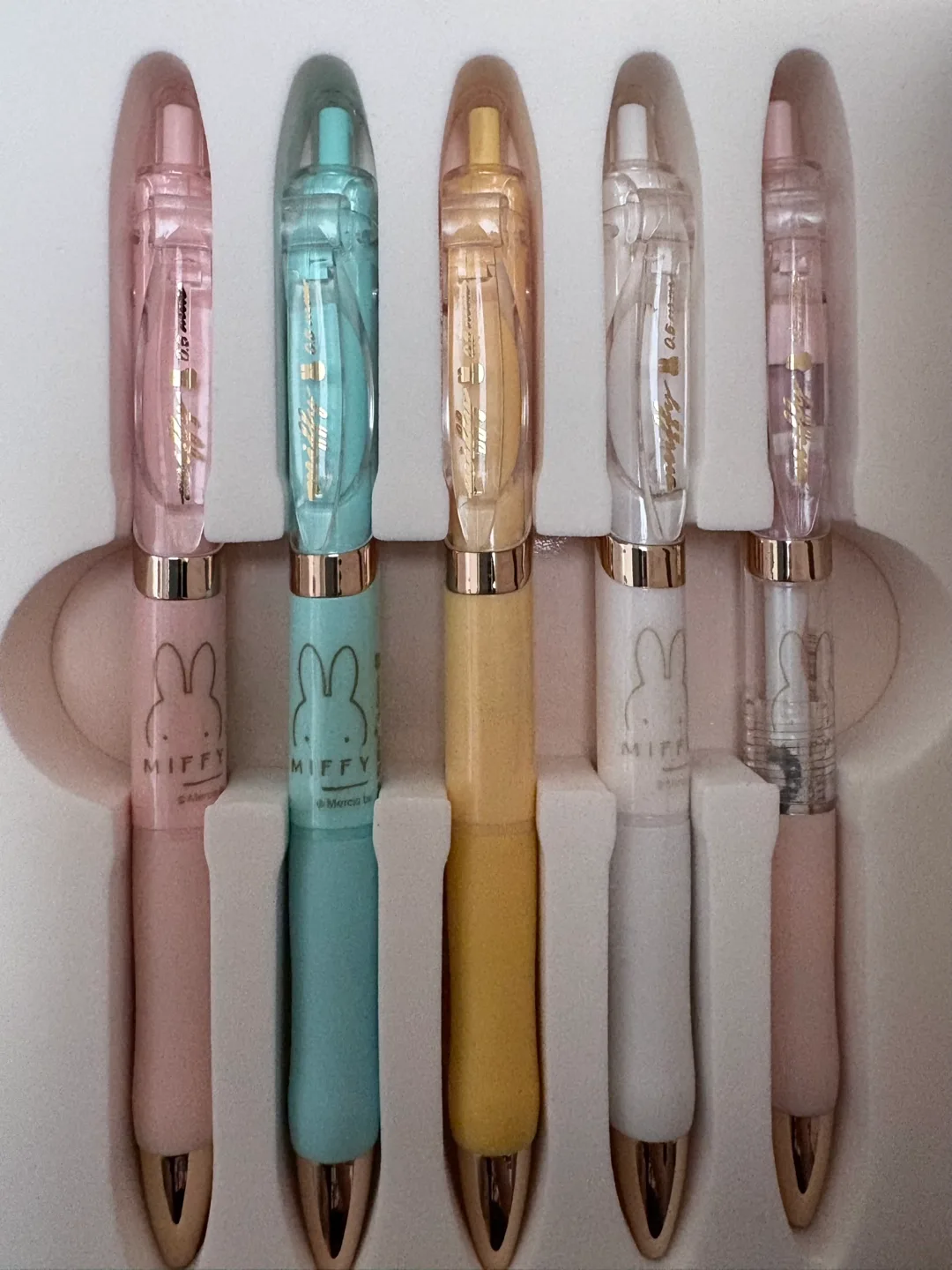 Miffy 65th Anniversary Gel Pen Set Limited Edition image indicator(7)