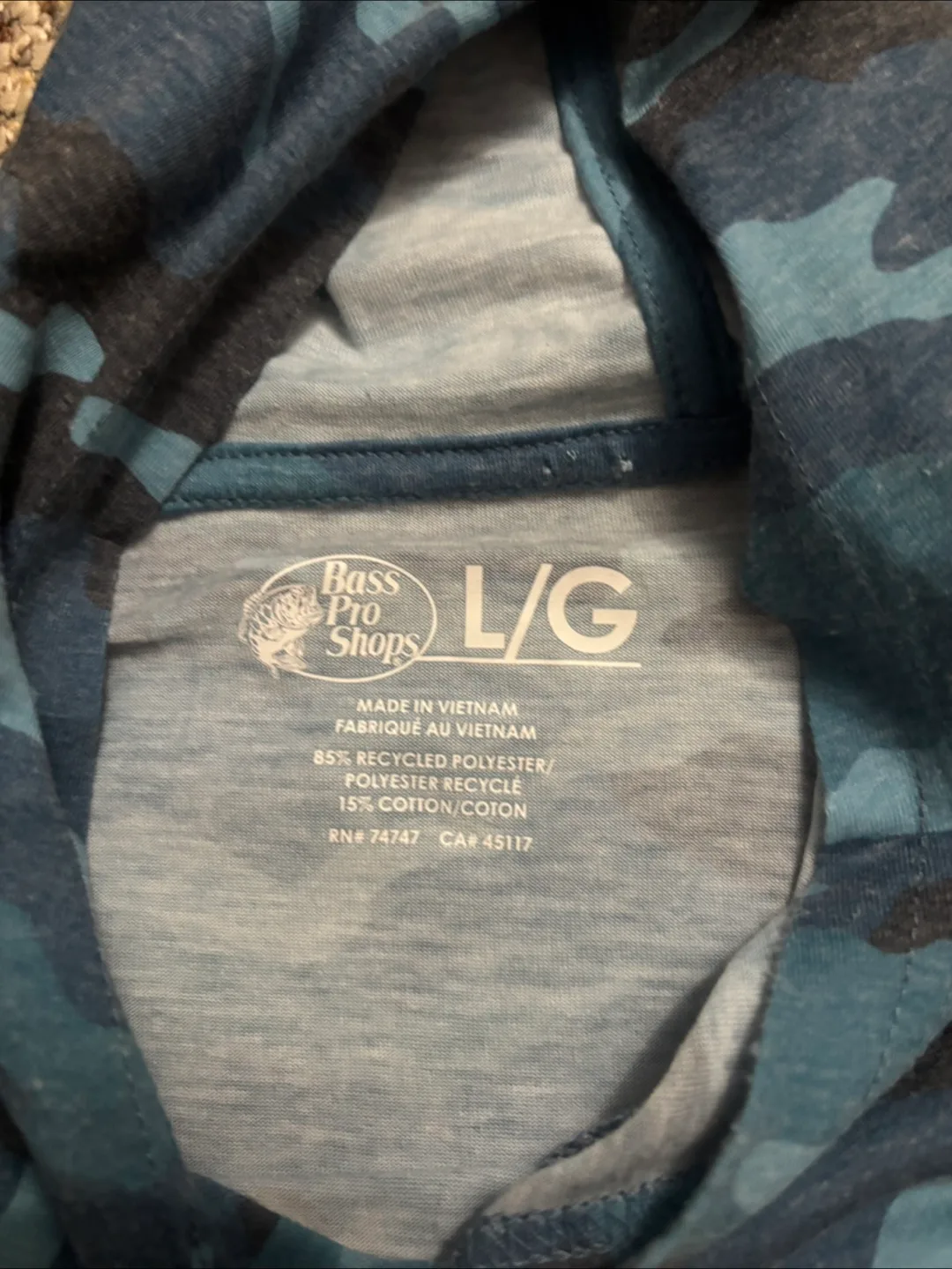 Bass Pro Shops Camo Hoodie - Size L image indicator(4)