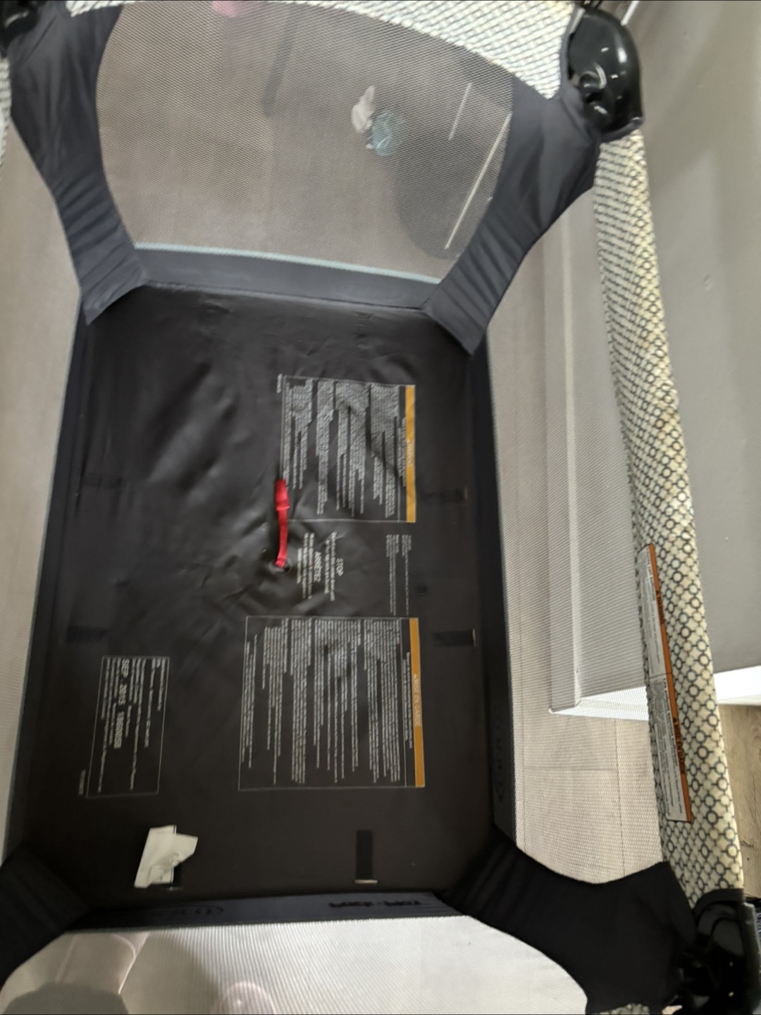 Graco Pack 'n Play Portable Playard - photo 2