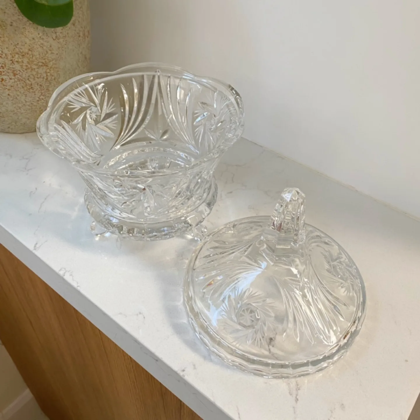 Crystal Candy Dish with Lid (2 available) image indicator(4)