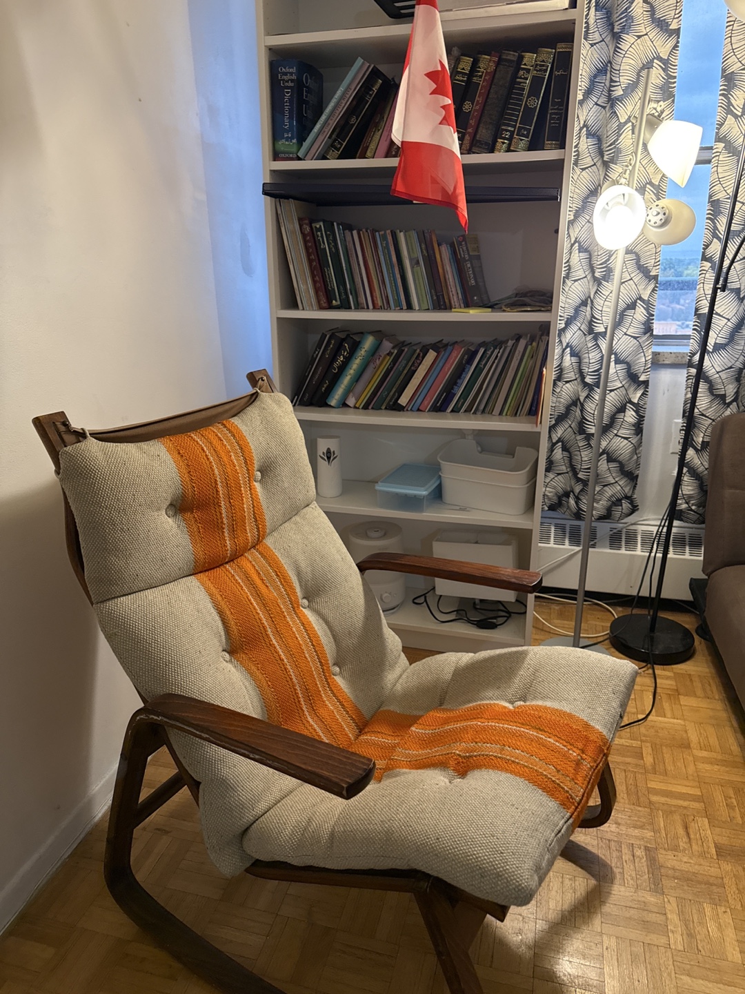 Vintage Mid-Century Modern Rocking Chair - photo 3