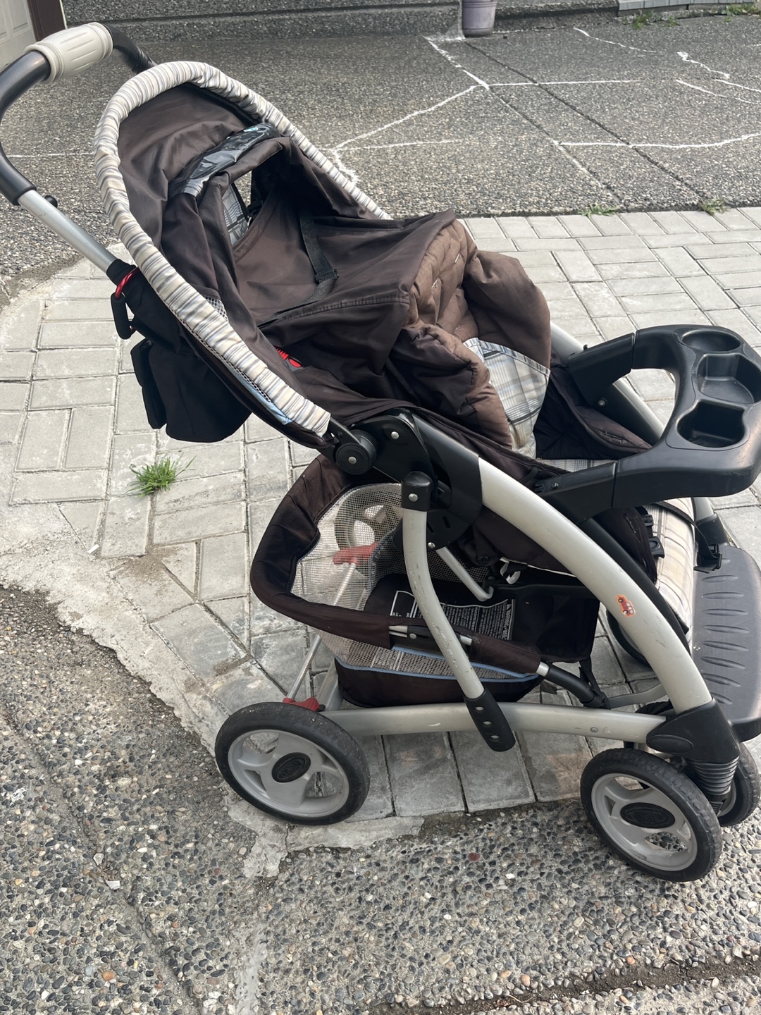 Graco Stroller - Brown & Grey