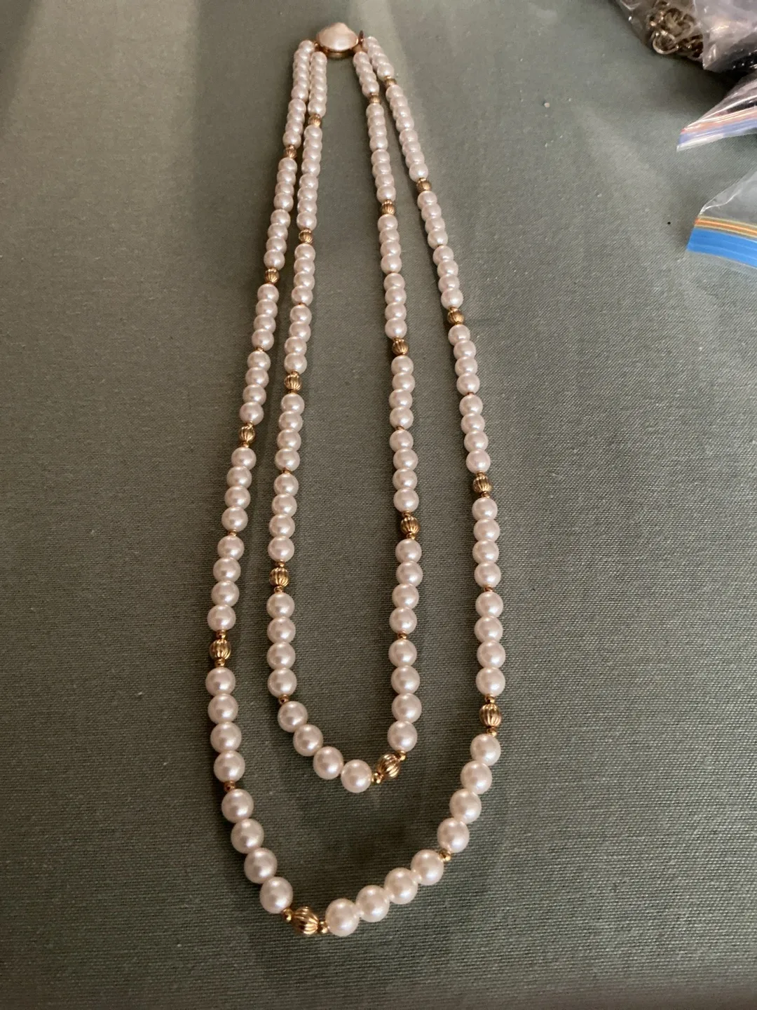 2 Strand Pearl Necklace costume jewelry thumbnail