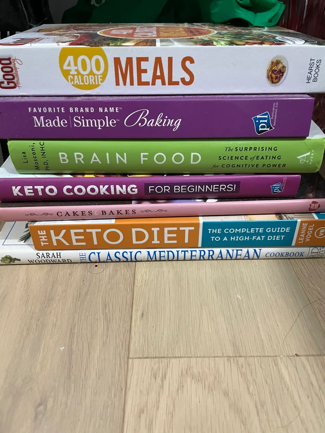 Cookbooks: 400 Calorie Meals, Keto, Baking & More thumbnail