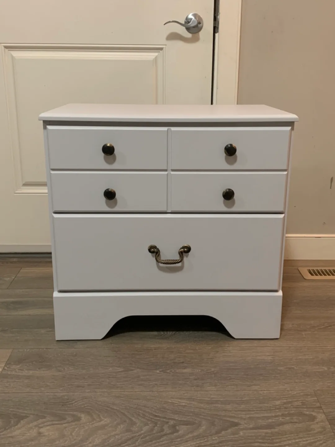 Side table thumbnail
