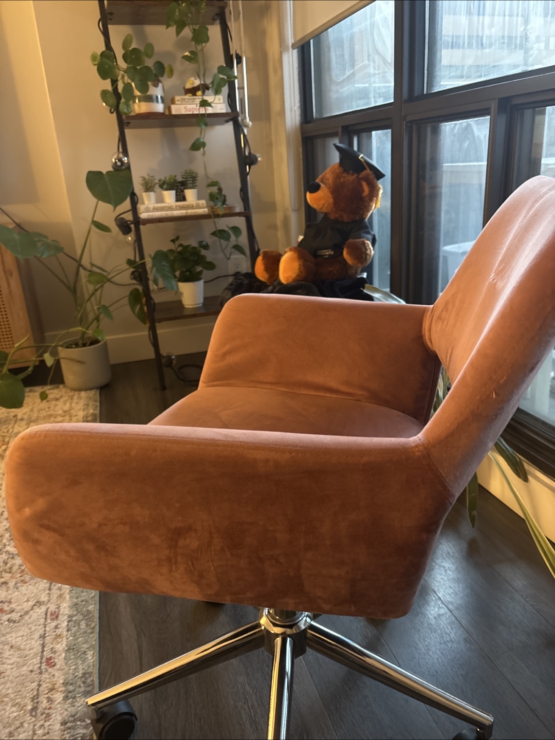 Pink Velvet Office Chair - photo 2