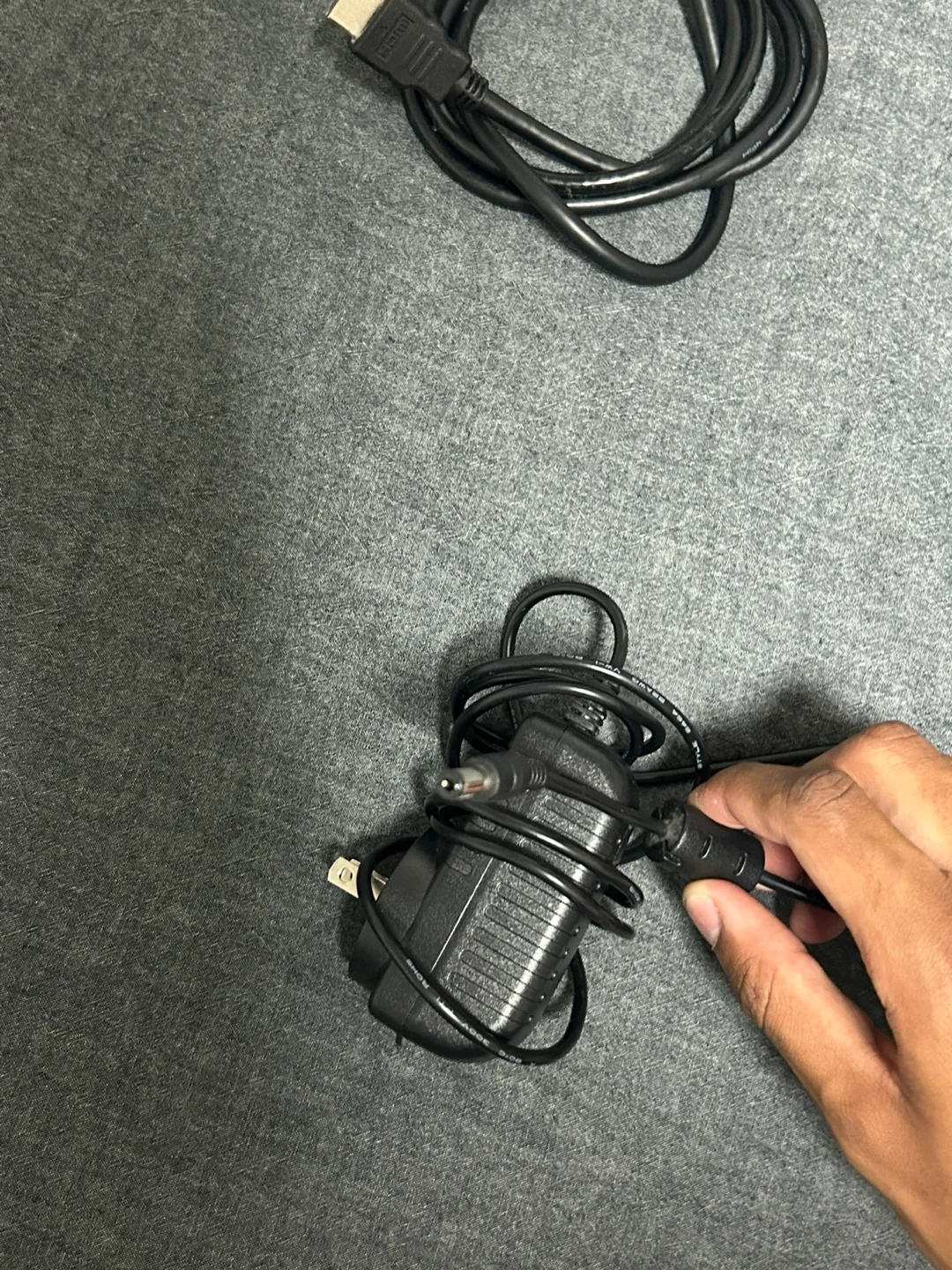 Acer Monitor with Stand & Cables image indicator(4)