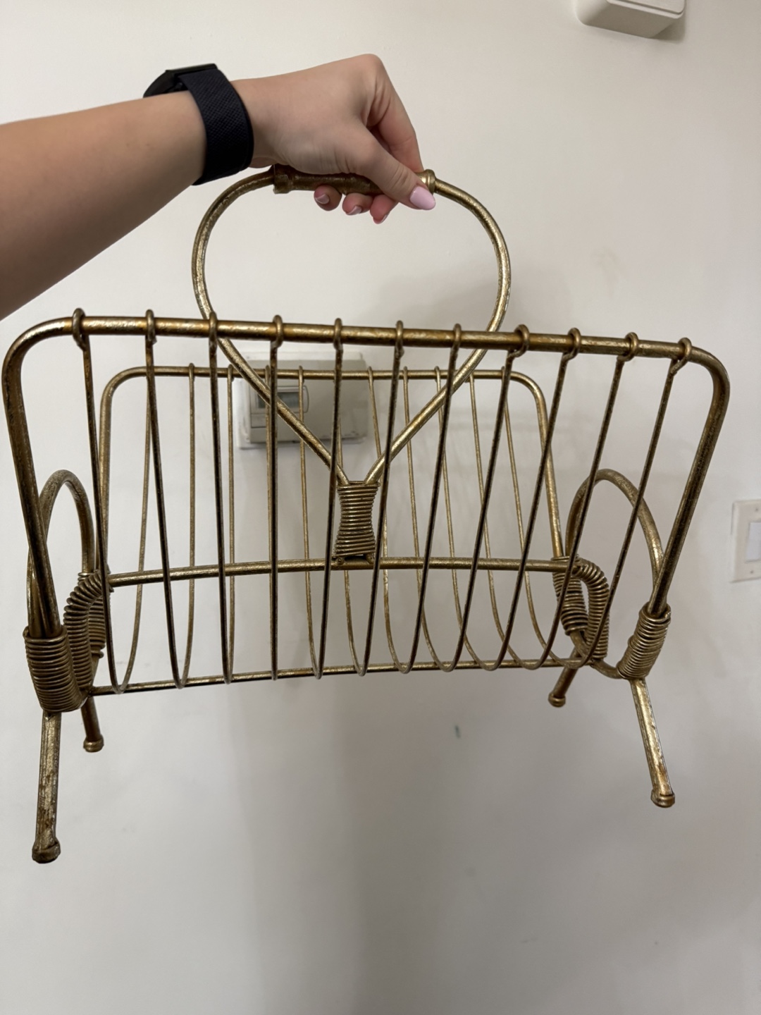 Vintage Gold Metal Magazine Rack - photo 5