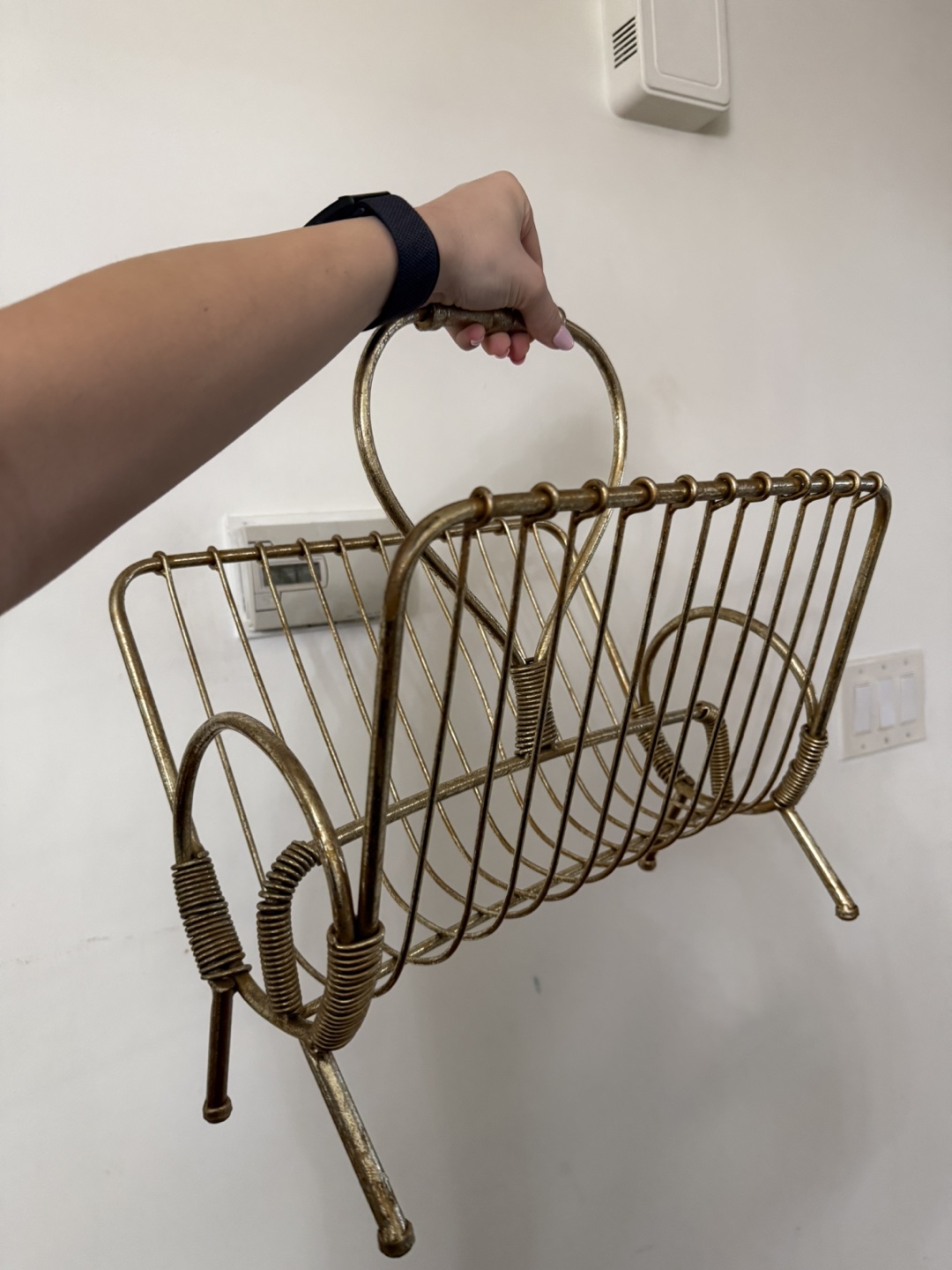 Vintage Gold Metal Magazine Rack