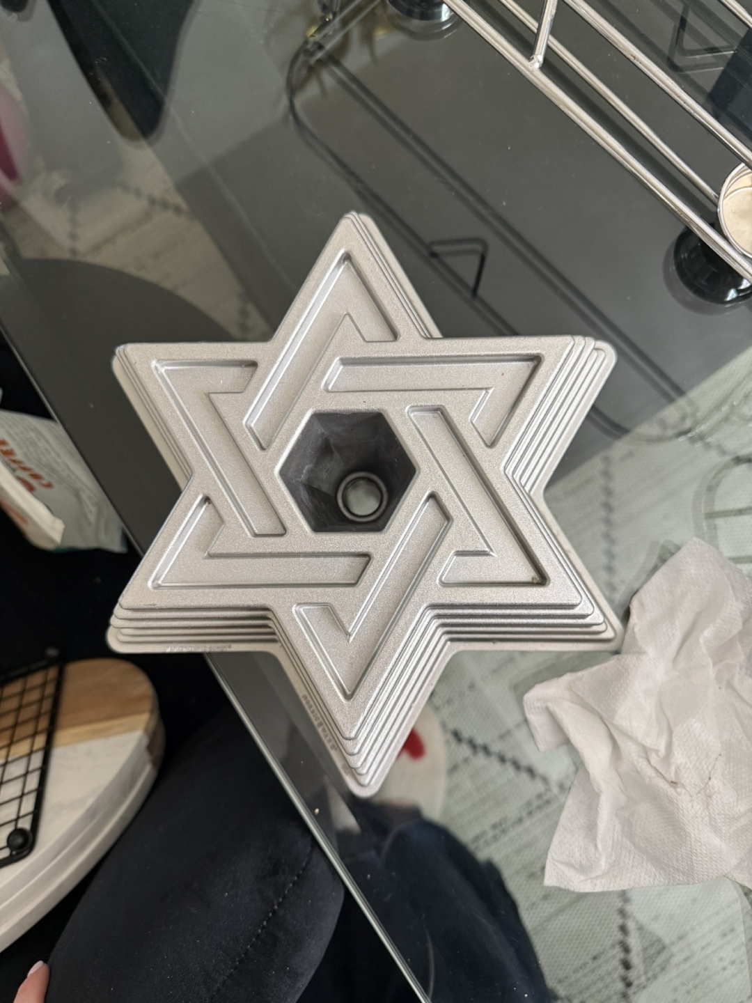 Nordic Ware Star of David Bundt Pan - photo 2