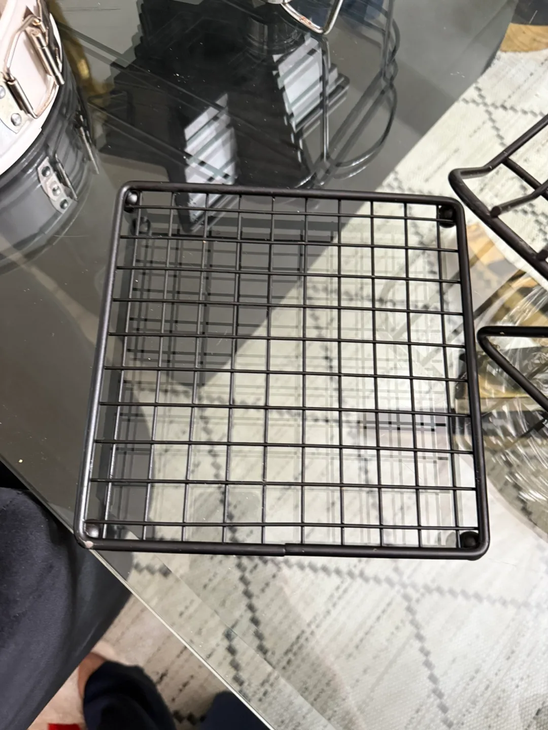 Black Wire Cooling Rack thumbnail
