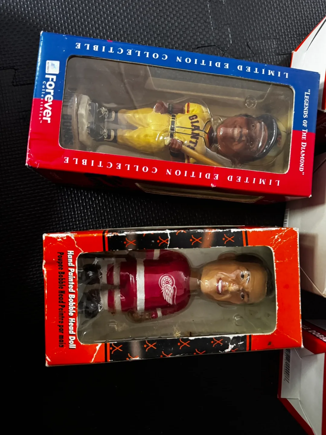 Forever Collectibles Legends Bobblehead Dolls image indicator(2)