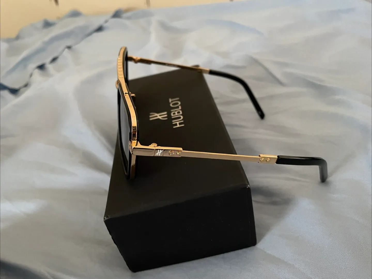 Hublot Sunglasses - Black & Gold image indicator(2)