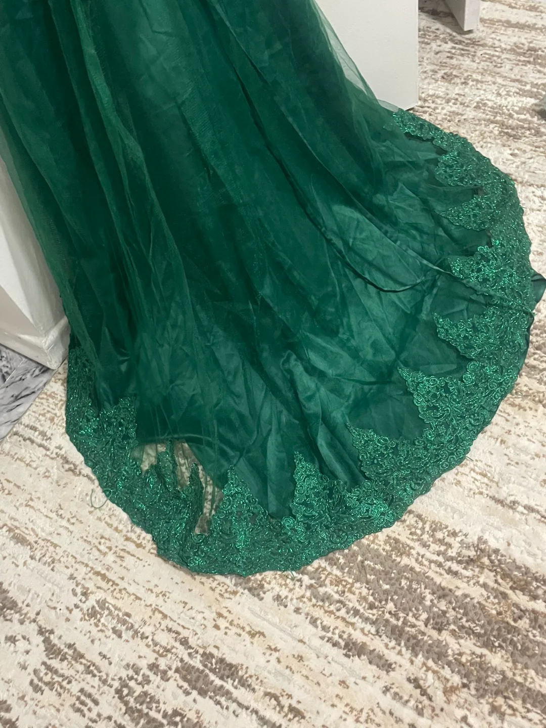 Green Formal Dress image indicator(8)