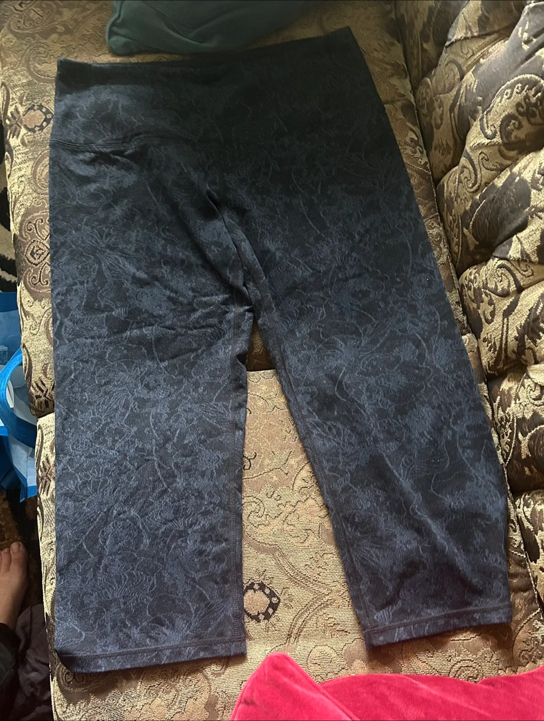 Crop Leggings thumbnail