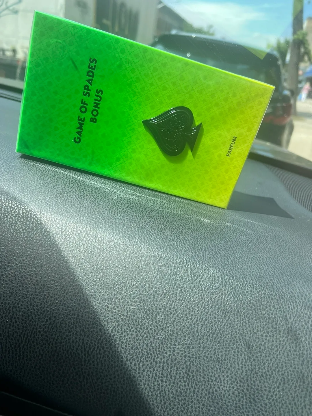 Game of Spades Bonus Parfum image indicator(3)