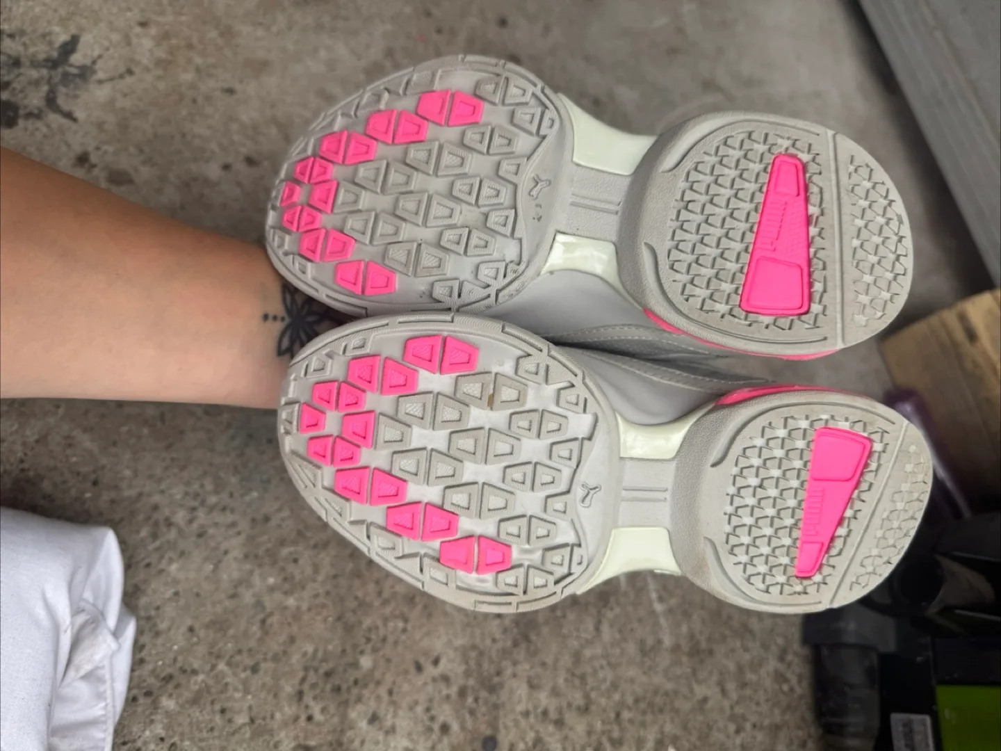 Puma Kids' Sneakers - Size 13 image indicator(2)