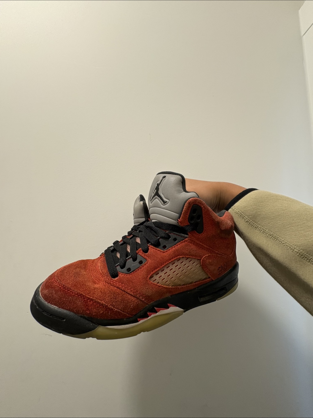 Air Jordan 5 Retro Raging Bull - photo 3