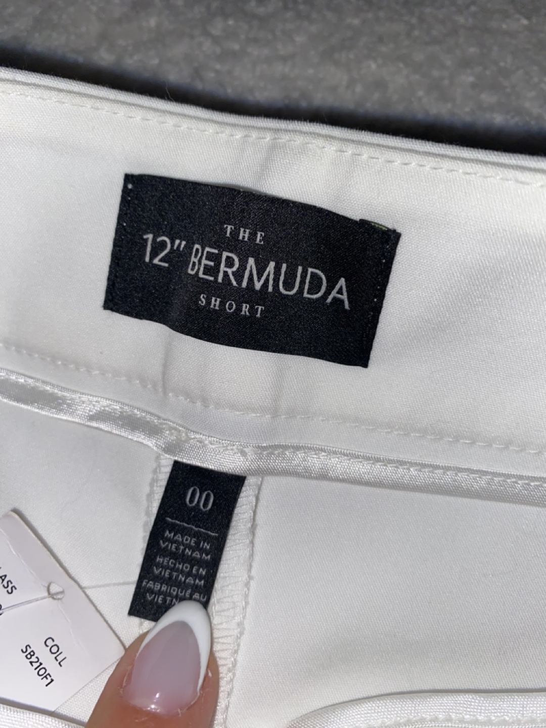 White House Black Market Bermuda Shorts - photo 3