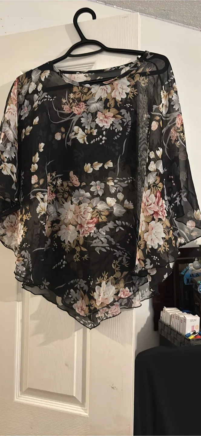 Floral Print Blouse thumbnail