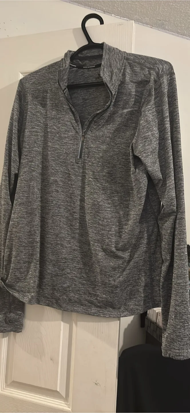 Nike Dri-FIT Half-Zip Pullover - Grey thumbnail