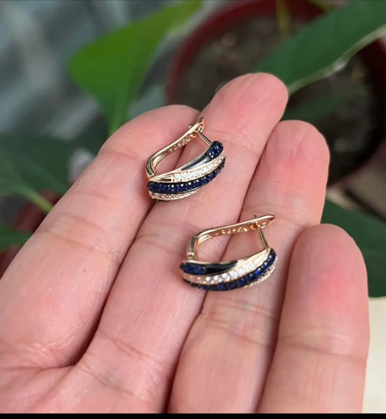 Gold plated Earrings with Blue & White Stones image indicator(3)