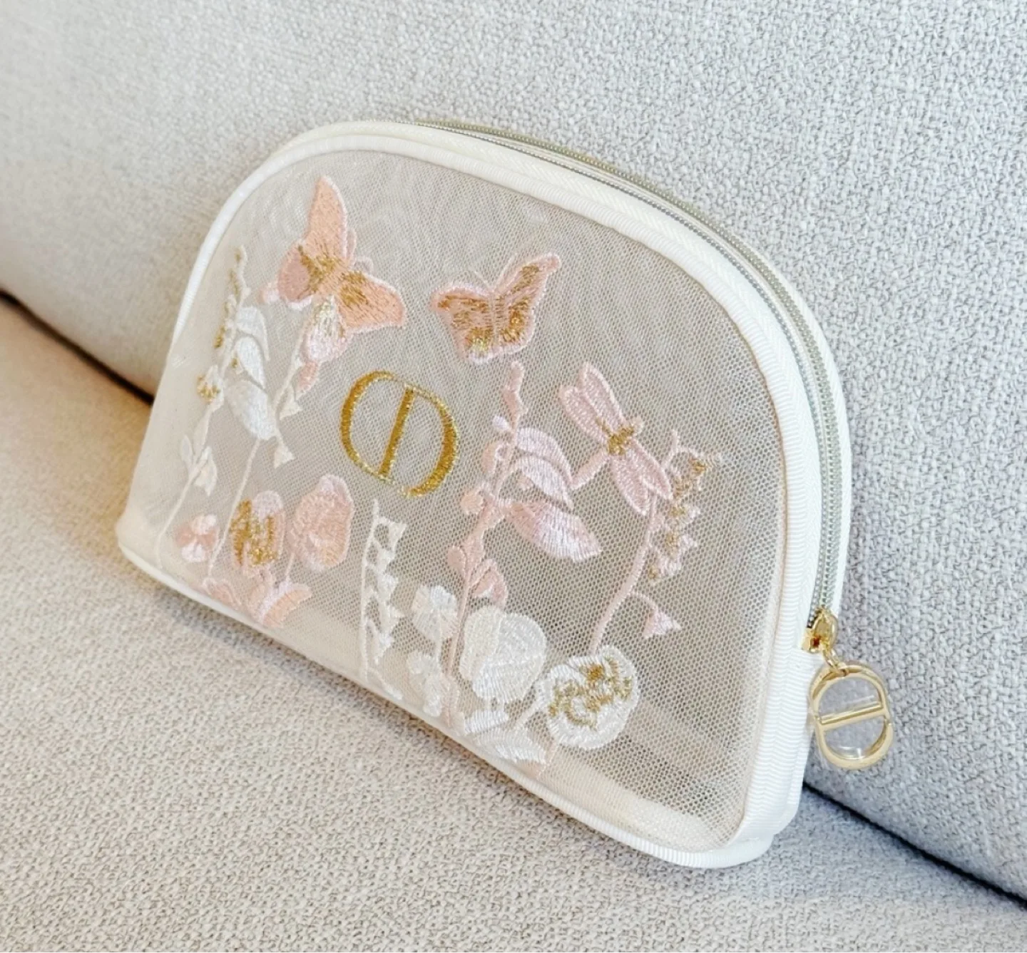 Dior Floral Embroidered Pouch with Box image indicator(2)