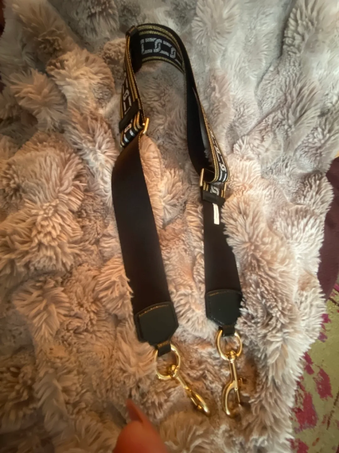 Marc jacobs camera bag strap ( strap only ) brand new ! image indicator(5)