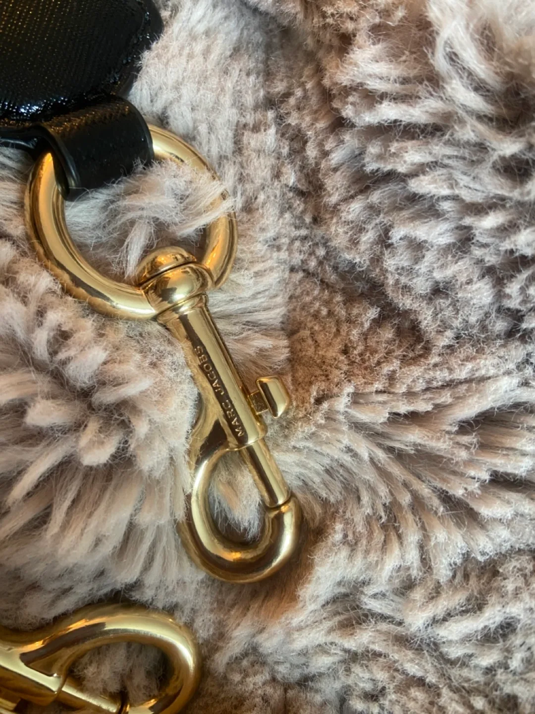 Marc jacobs camera bag strap ( strap only ) brand new ! image indicator(3)