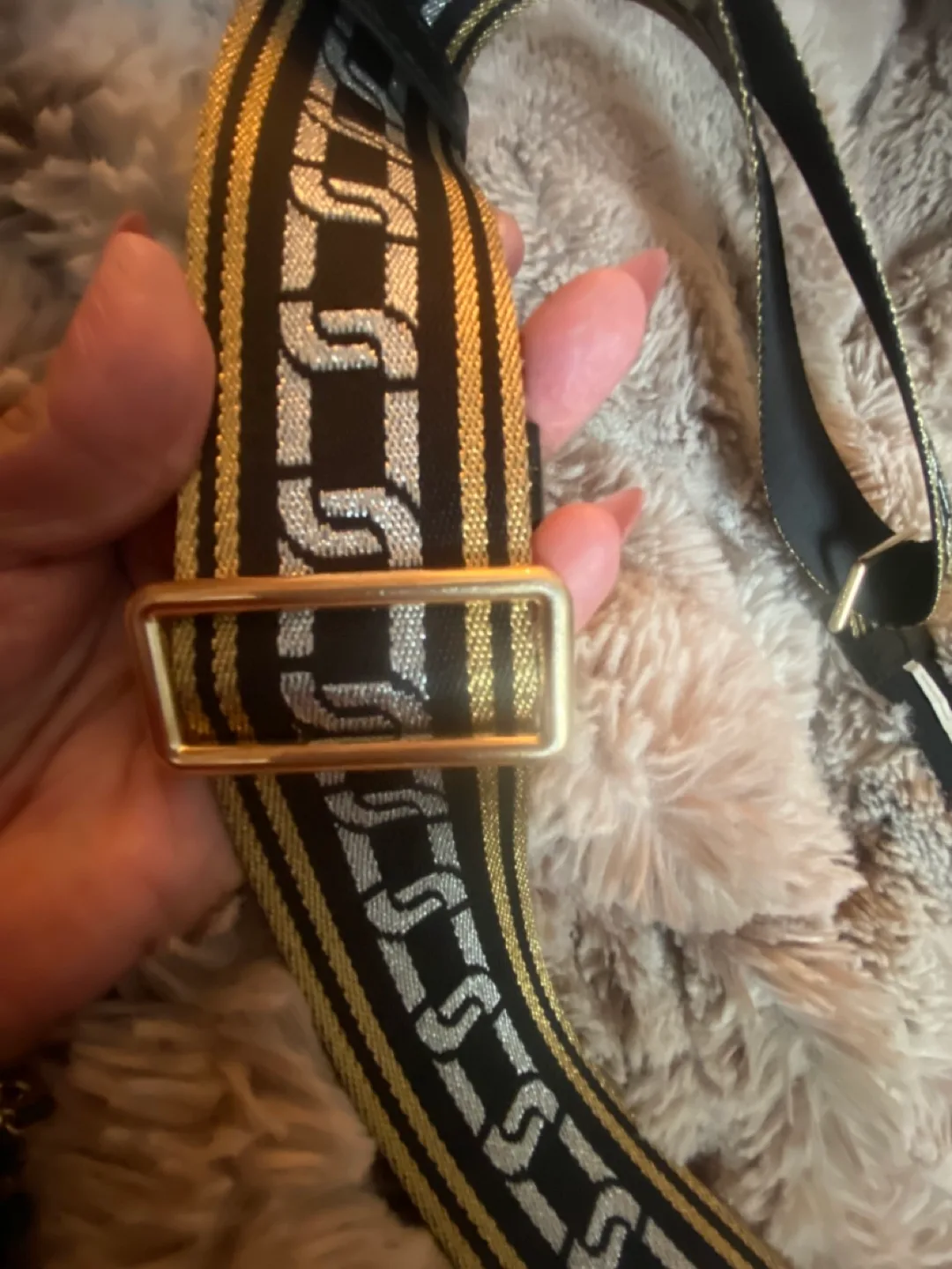 Marc jacobs camera bag strap ( strap only ) brand new ! image indicator(7)