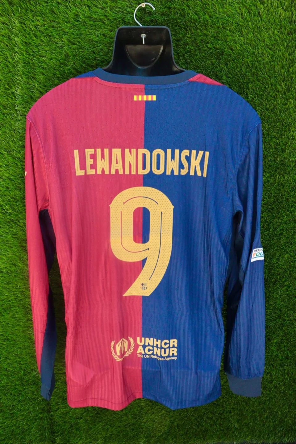 Nike FC Barcelona Lewandowski #9 long sleeve Jersey image indicator(2)