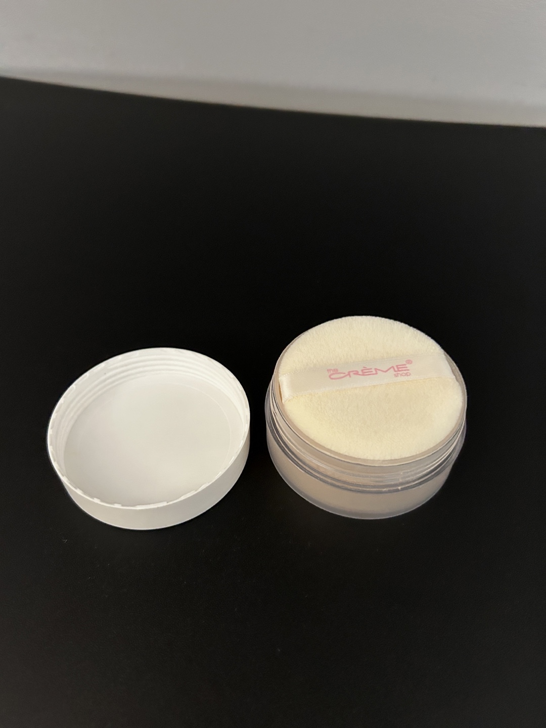 The Crème Shop Brightening Banana Setting Powder - photo 5