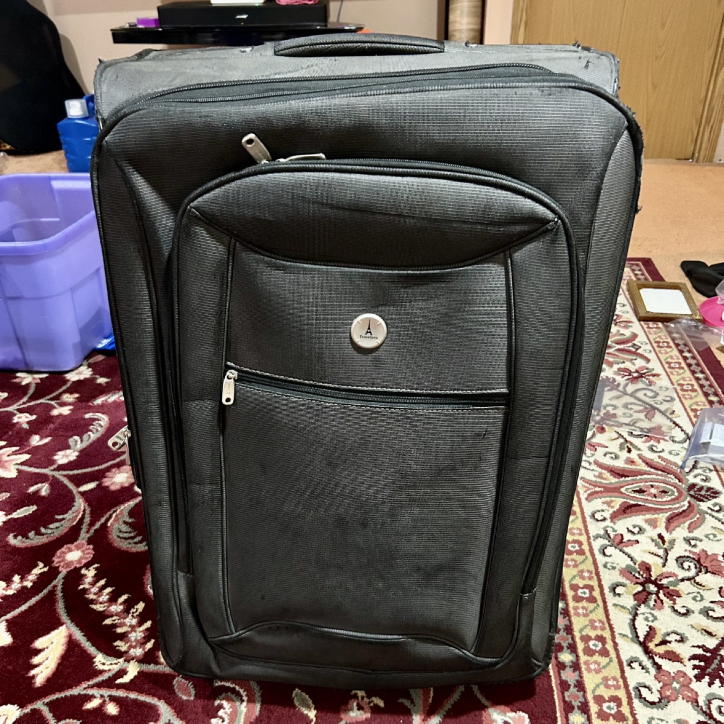 🧳 Travelpro 29″ Grey Soft-Sided Checked Luggage – Rolling