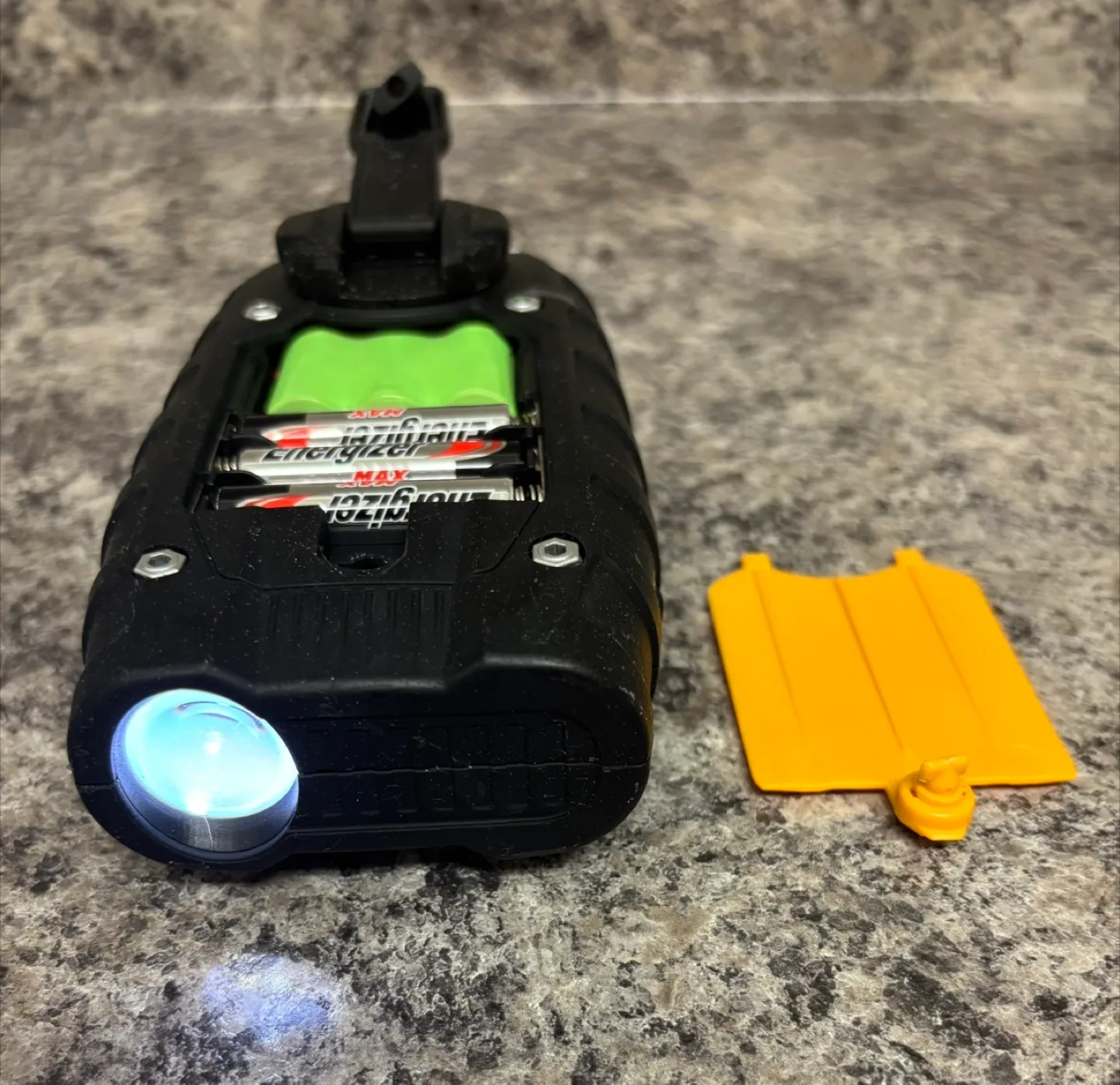 Hummer Radio Flashlight image indicator(2)