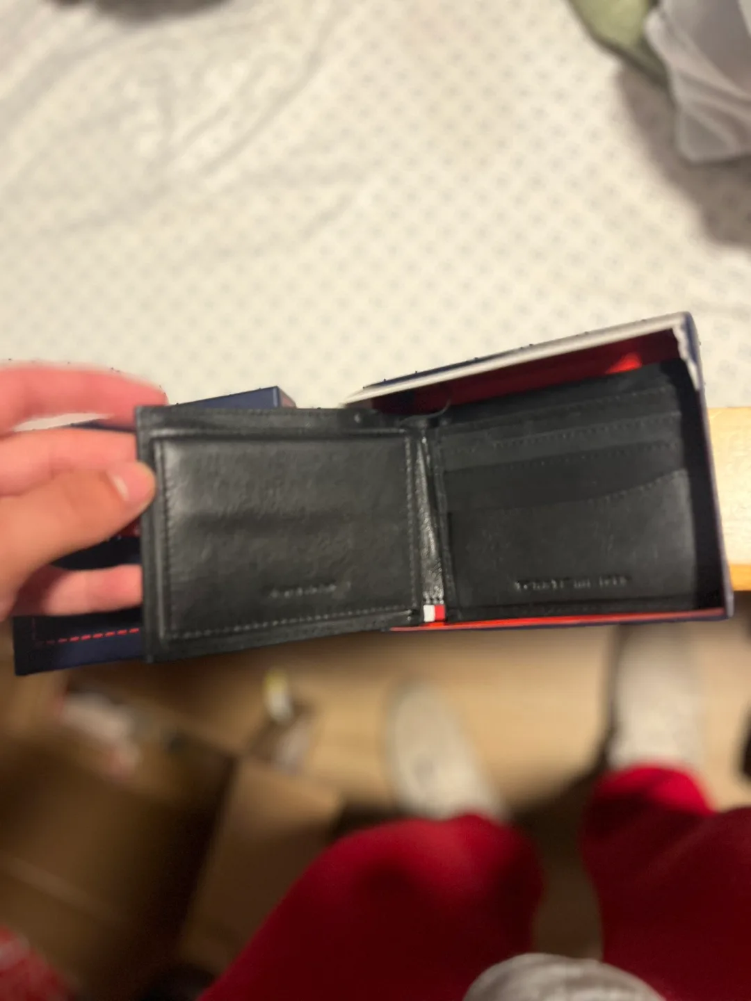 Tommy Hilfiger Black Leather Passcase Wallet - New image indicator(3)