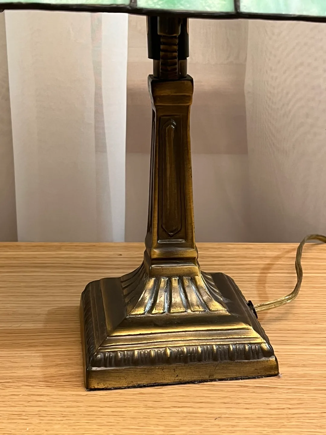 Pair of Tiffany Style Accent Lamps image indicator(3)