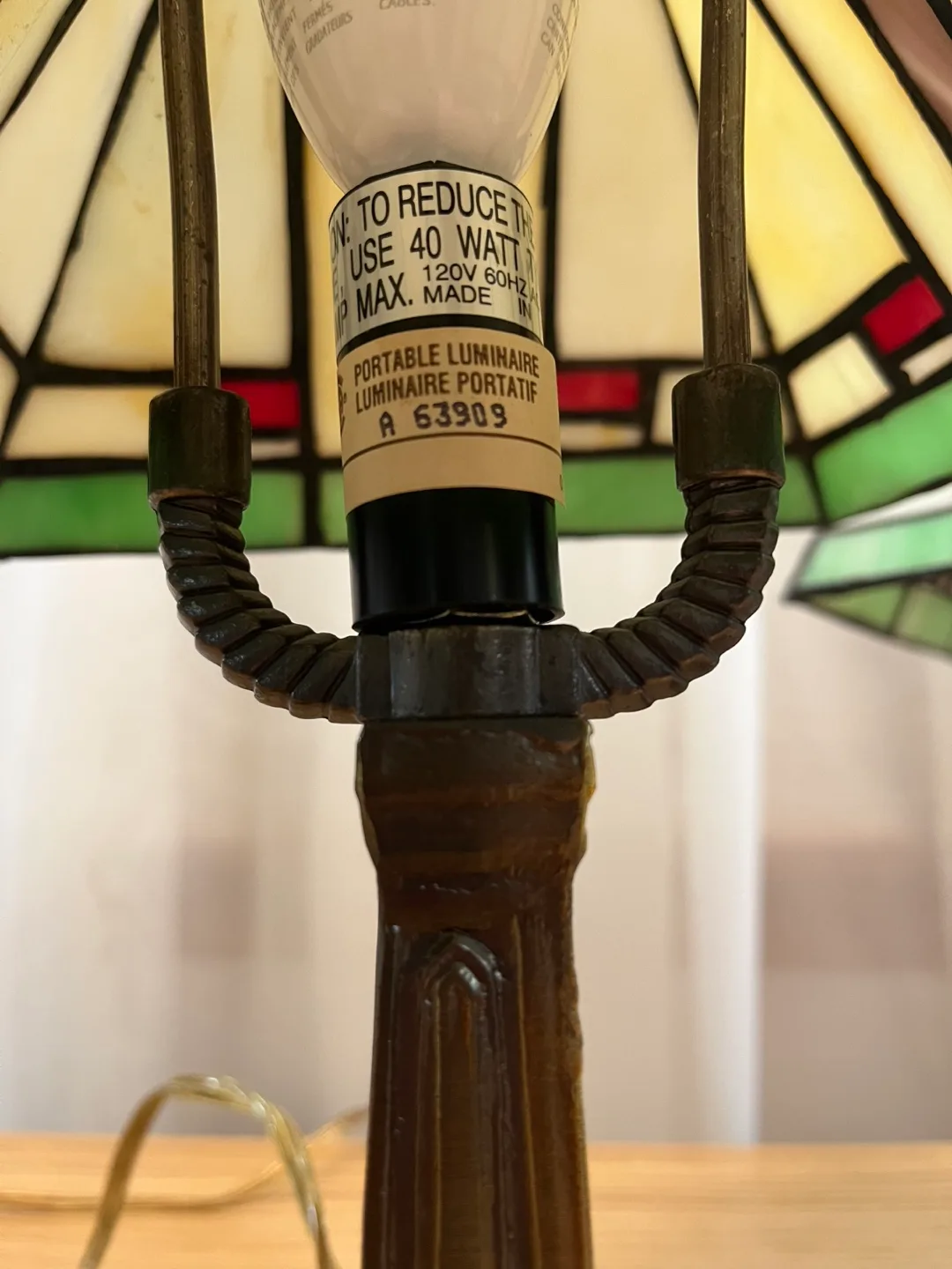 Pair of Tiffany Style Accent Lamps image indicator(5)