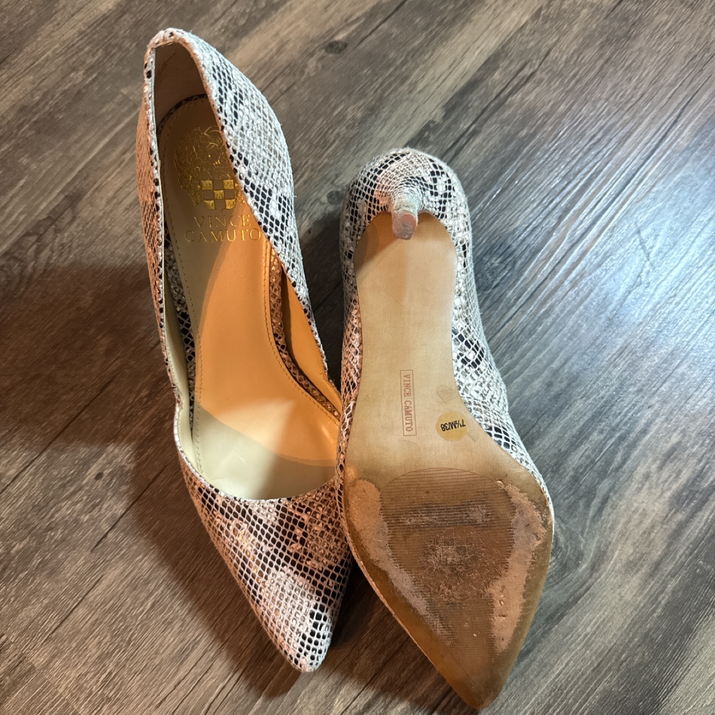 Vince Camuto Snakeskin Heels - Size 7.5 - photo 3