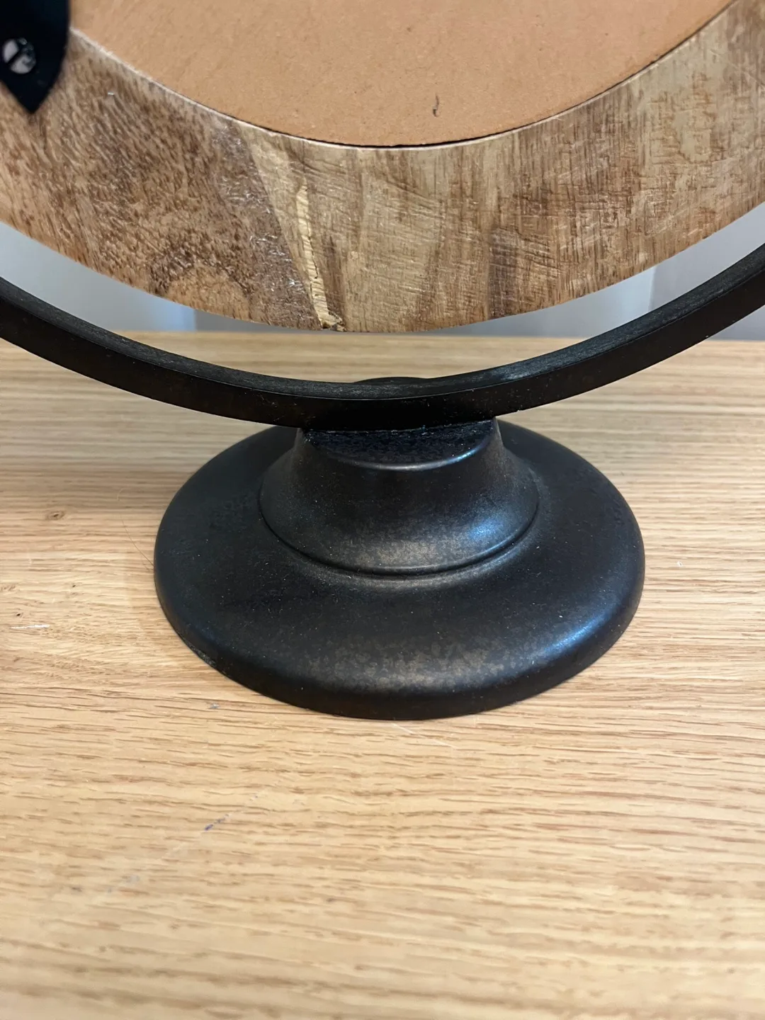 Round Wooden Vanity Mirror image indicator(5)