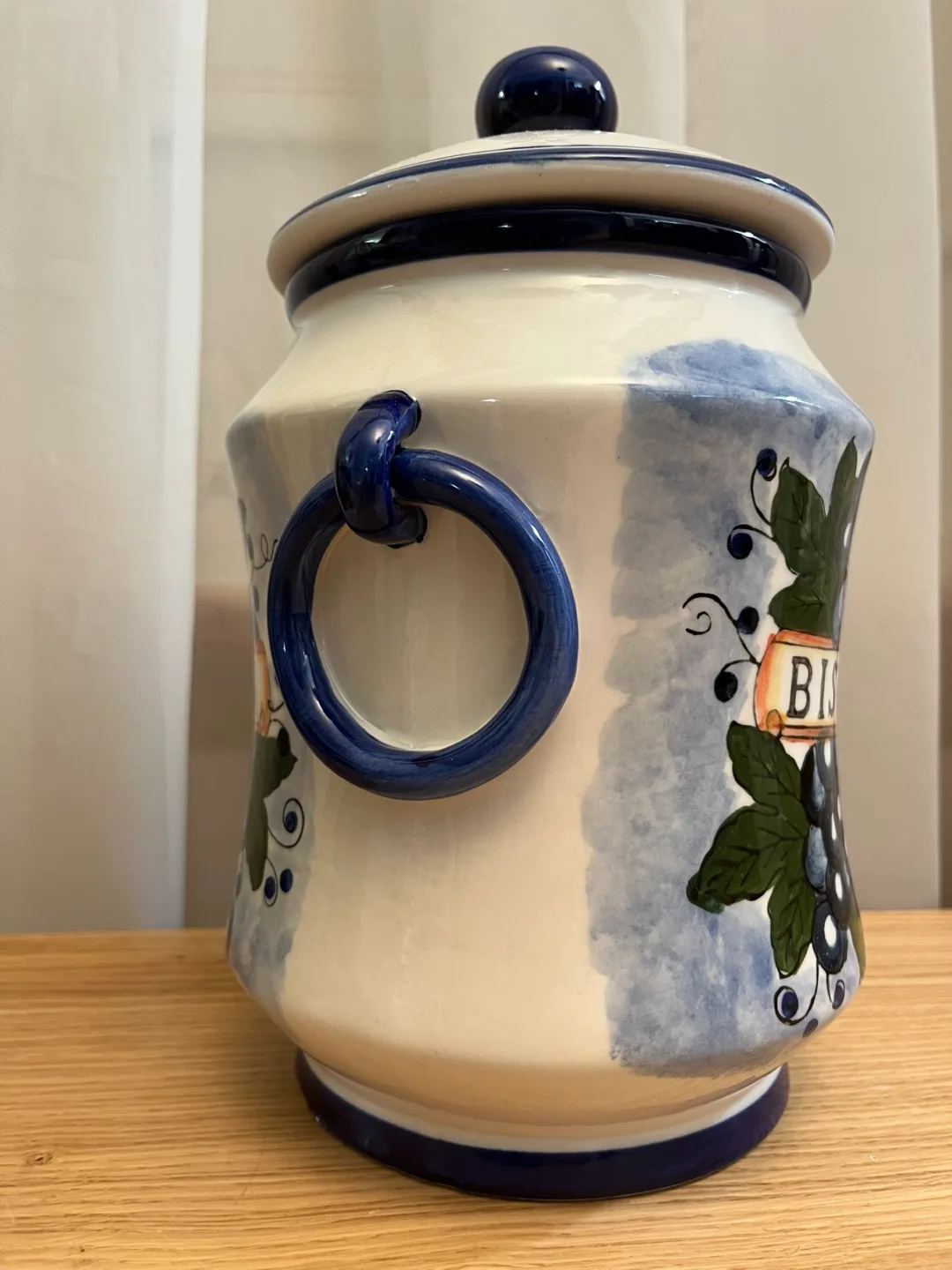 Biscotti Ceramic Cookie Jar image indicator(2)