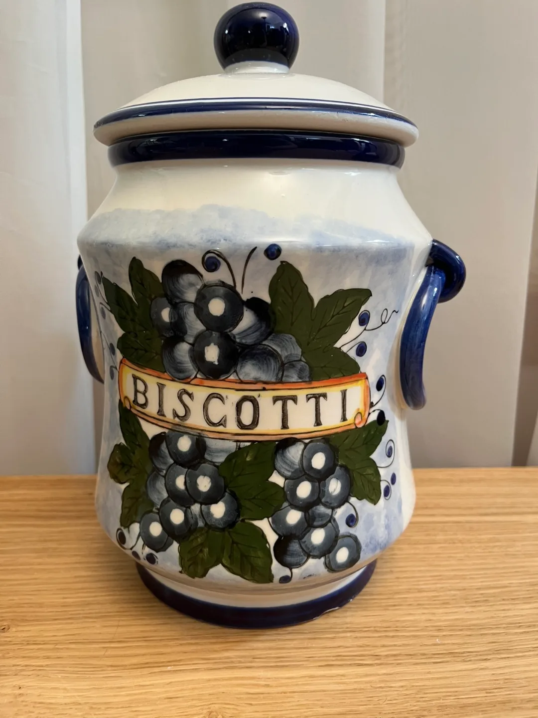 Biscotti Ceramic Cookie Jar image indicator(7)