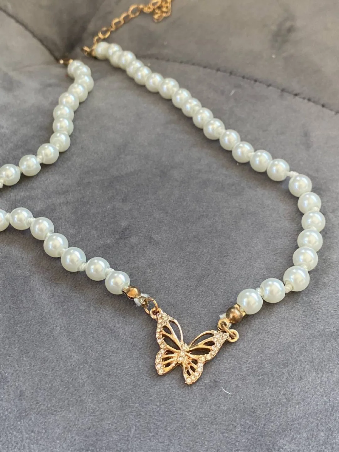 Pearl and Butterfly Necklace , Urban Outfitters sale thumbnail