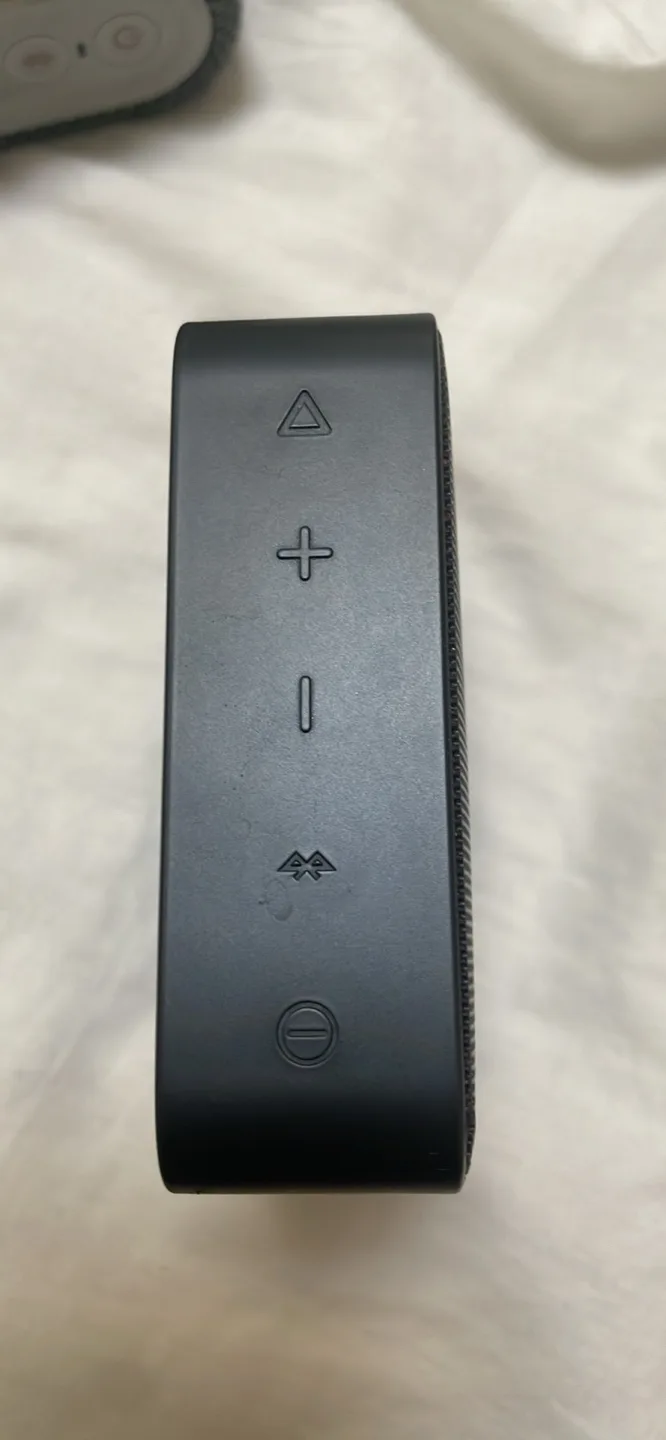 JBL GO 2 Portable Bluetooth Speaker - Black image indicator(3)