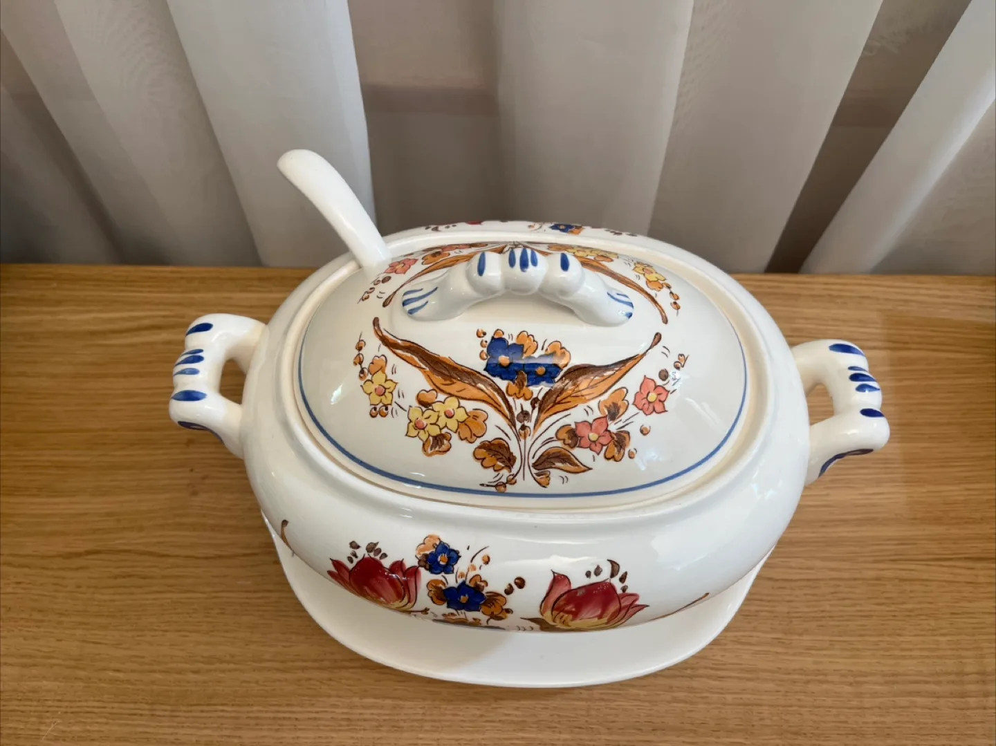 Floral Ceramic Soup Tureen with Ladle and Plate image indicator(3)