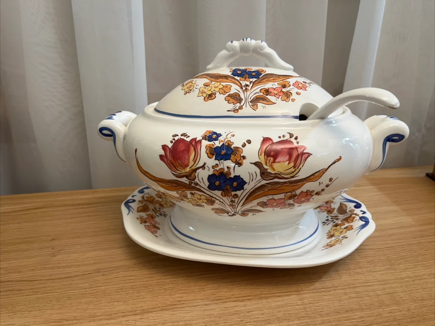 Floral Ceramic Soup Tureen with Ladle and Plate image indicator(6)