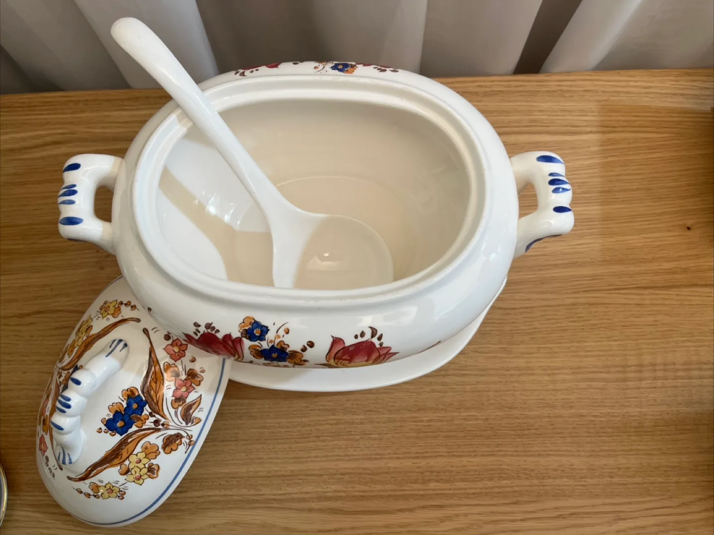 Floral Ceramic Soup Tureen with Ladle and Plate image indicator(4)