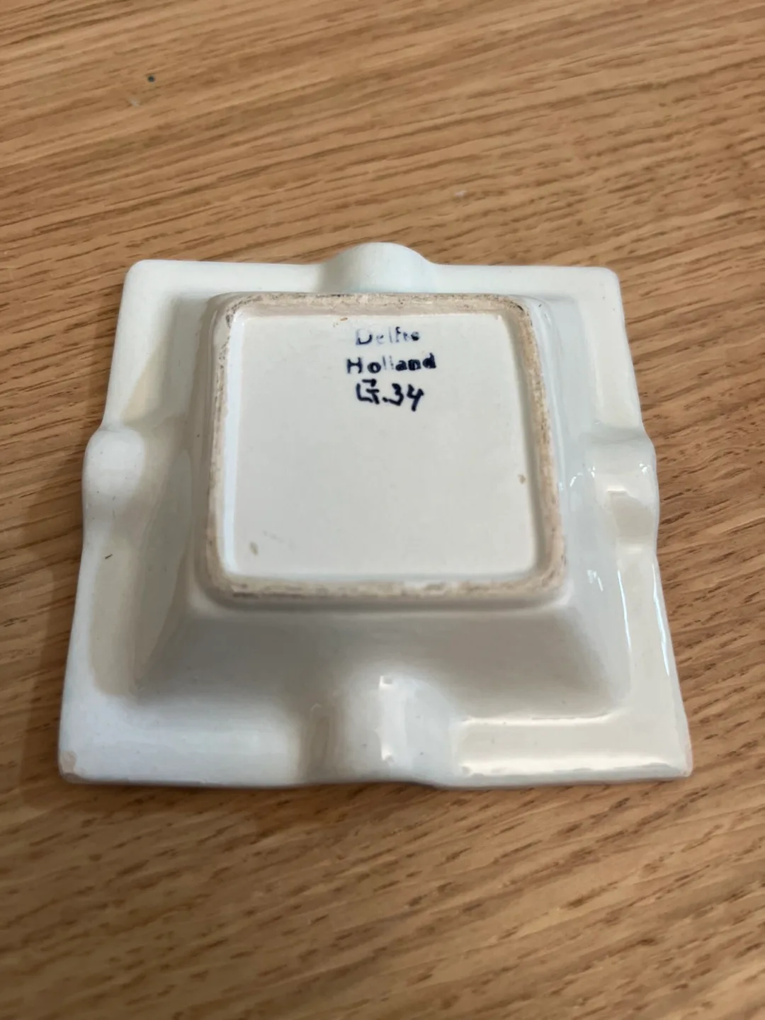 🥕Delfts Holland Ashtray image indicator(3)